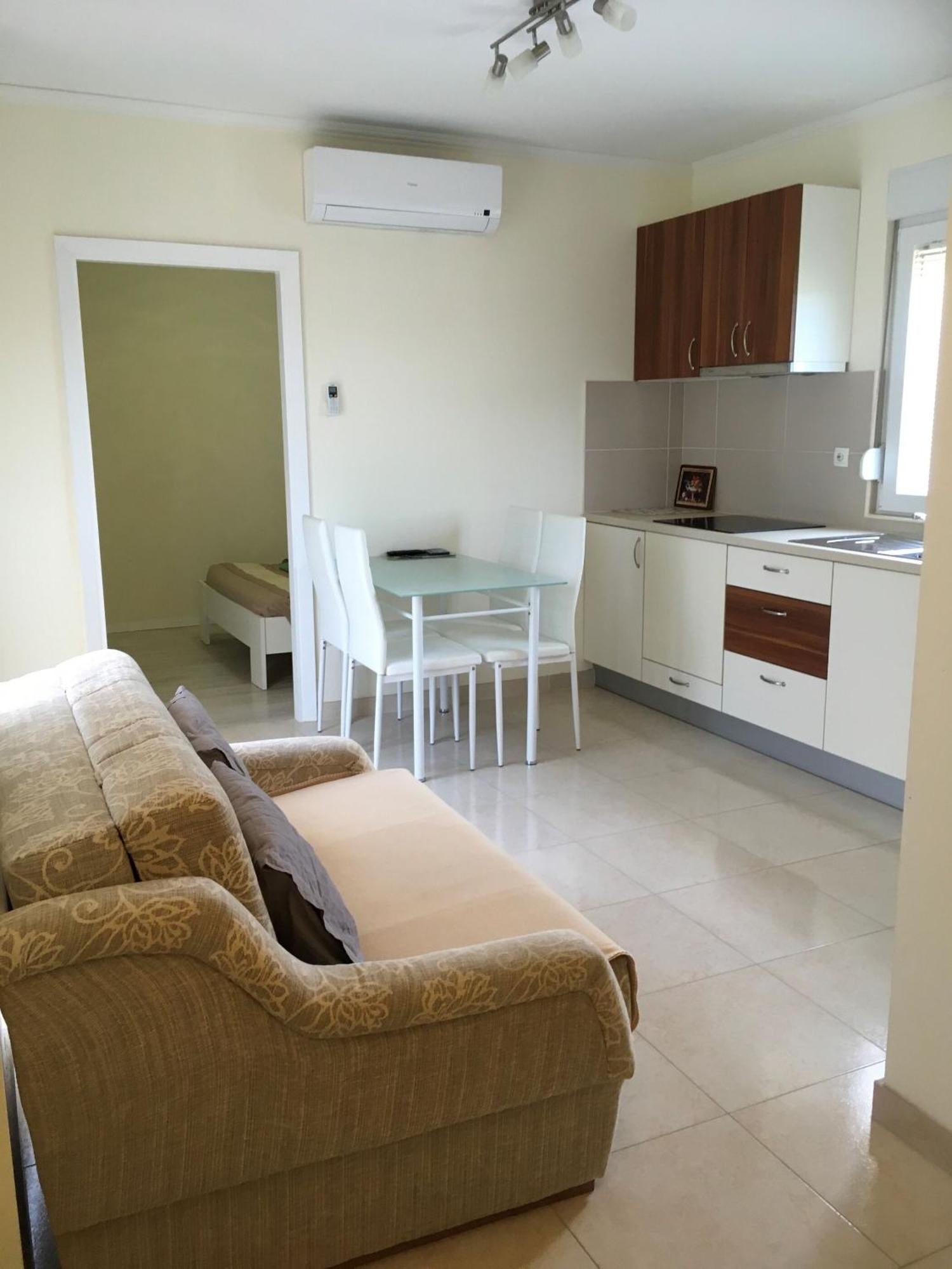 Apartments Lipovica Сукошан Экстерьер фото